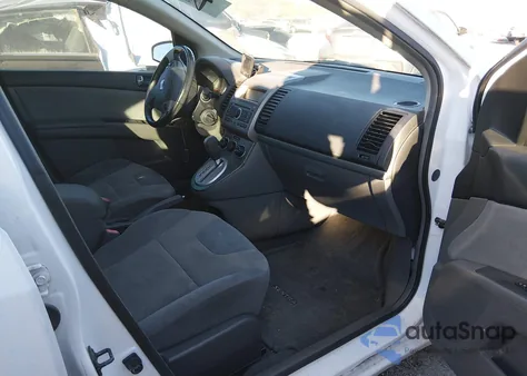 2009 Nissan Sentra 2.0S из США, поврежденный, VIN 3N1AB61E49L650996